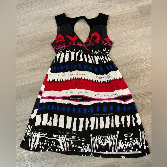 DESIGUAL Cute Abstract Striped Designer Dress. Size XL - Picture 4 of 14